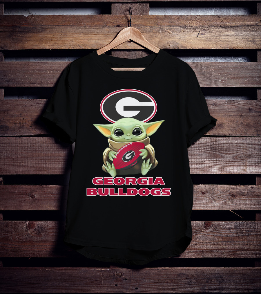 Georgia Bulldogs Baby Yoda Holding Football T-Shirt