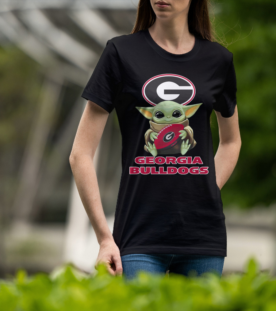 Georgia Bulldogs Baby Yoda Holding Football T-Shirt