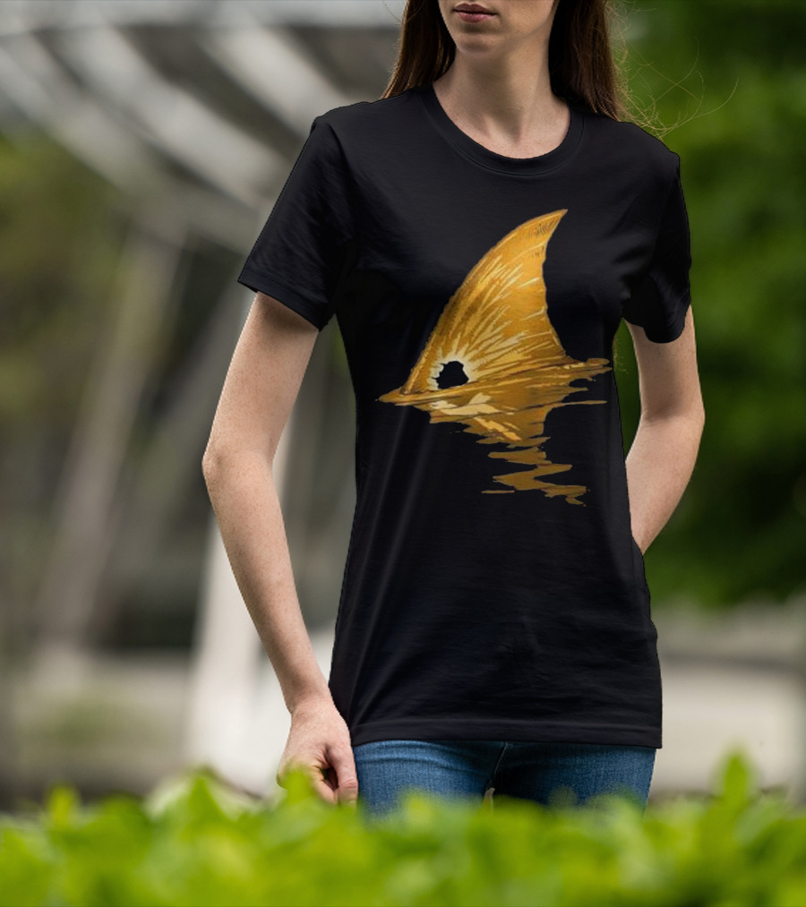 BACK PRINT Tailing Redfish Red Drum Fin T-Shirt
