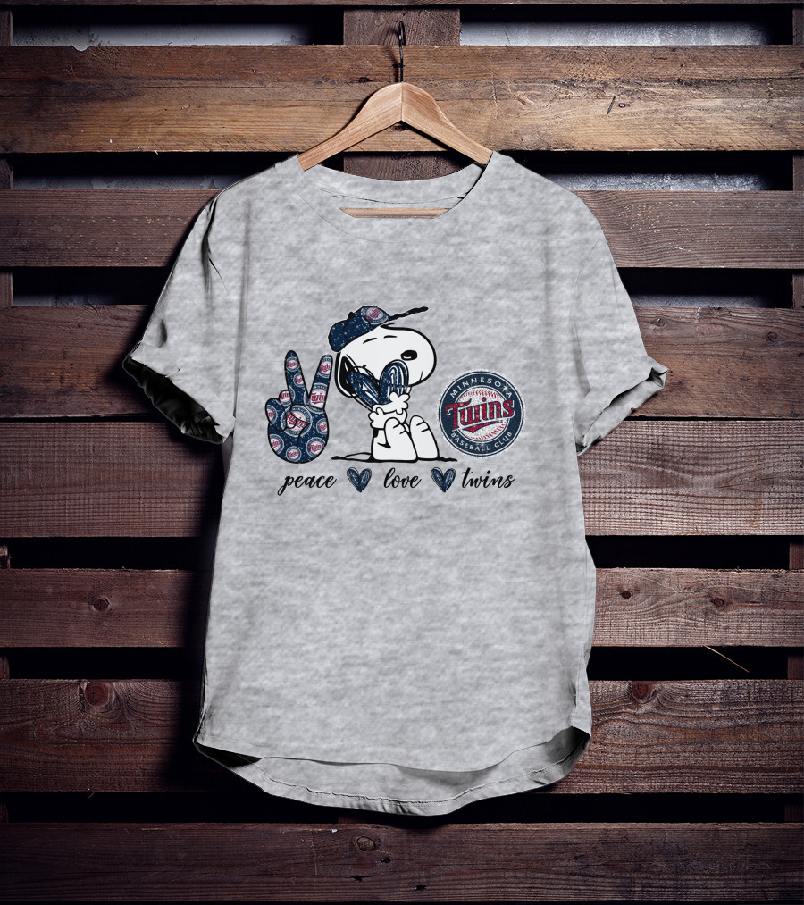 Peace Love Minnesota Twins Snoopy Baseball Club T-Shirt