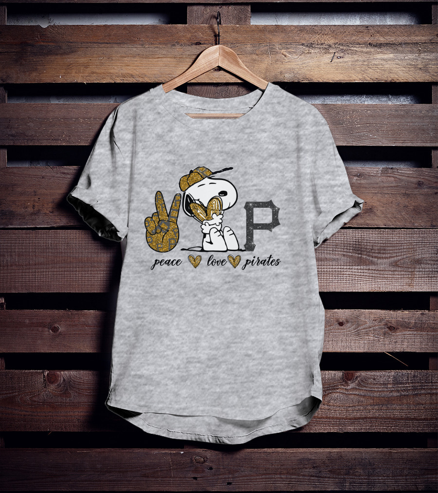 Peace Love Pittsburgh Pirates Snoopy Baseball Fan T-Shirt