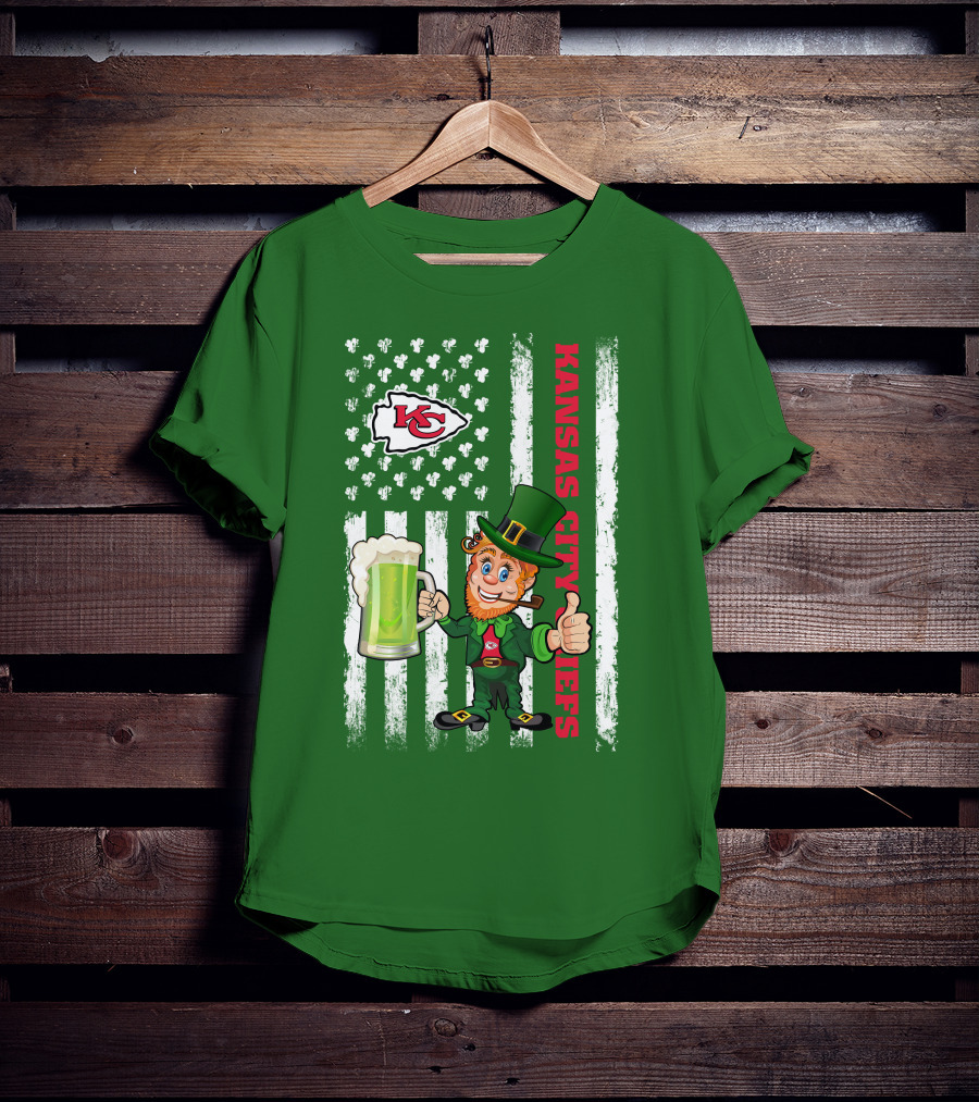 Kansas City Chiefs Leprechaun St Patrick's Day Shamrock Flag T-Shirt