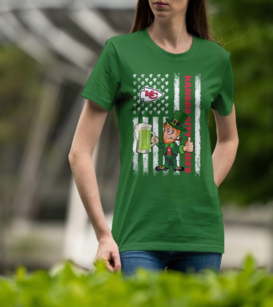 Kansas City Chiefs Leprechaun St Patrick's Day Shamrock Flag T-Shirt