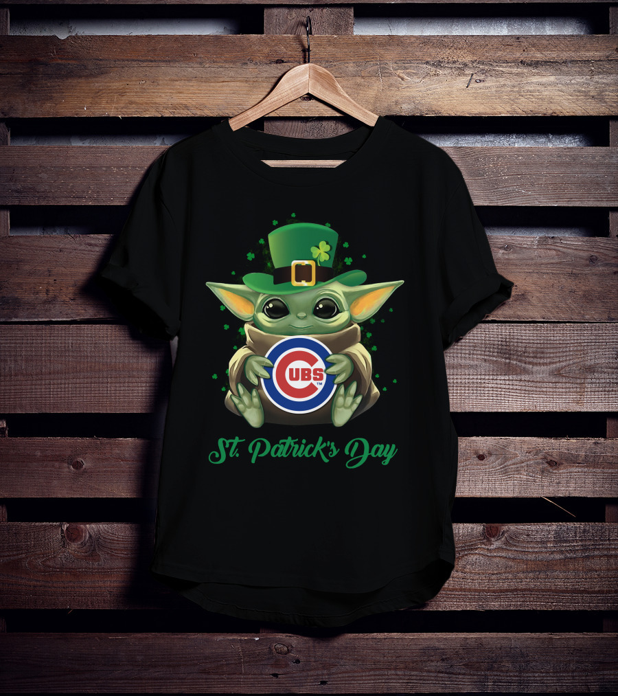 St. Patrick's Day Chicago Cubs Baby Yoda T-Shirt