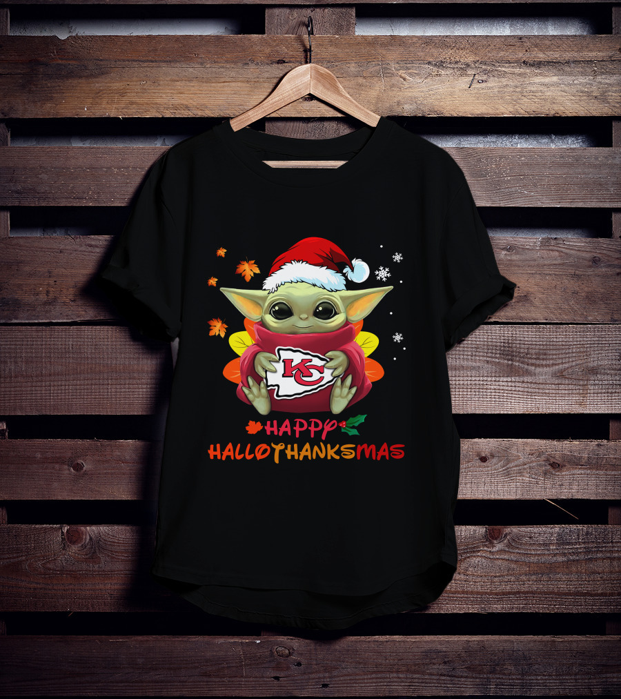 Kansas City Chiefs Baby Yoda Happy Hallothanksmas T-Shirt