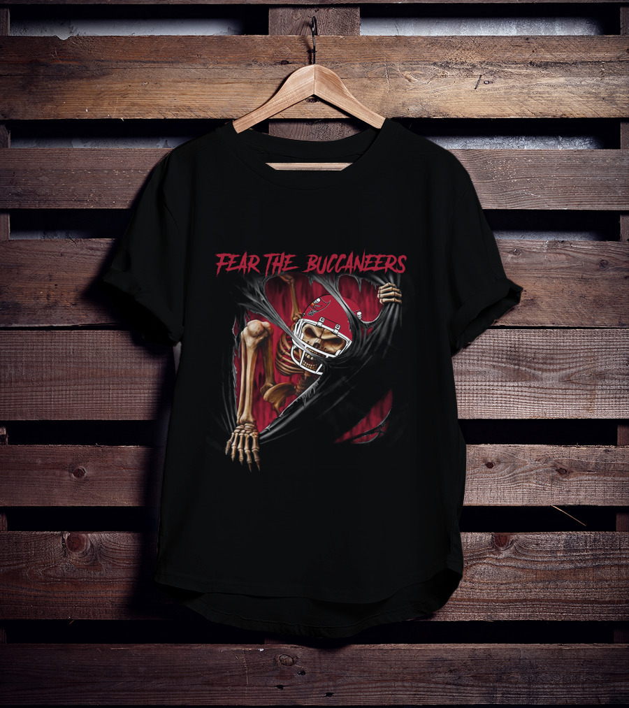 Fear The Buccaneers Skeleton Football Helmet Tampa Bay Buccaneers 515NFL L1MTH T-Shirt