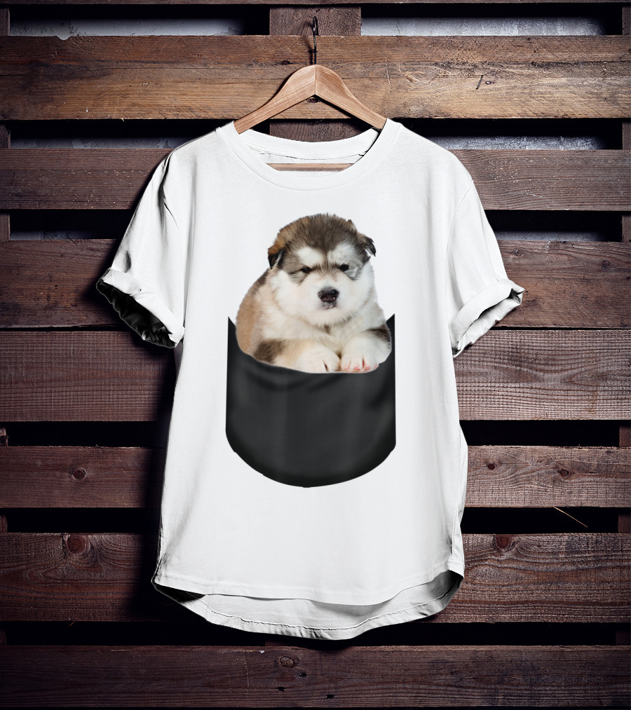 Alaskan Funny Dog In Pocket T-Shirt