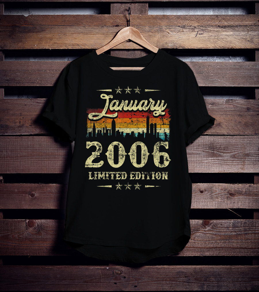 January 2006 Vintage Classic Stars Retro City Skyline T-Shirt
