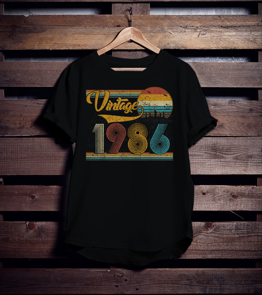 Vintage 1986 Retro Sunset 33rd Birthday Classic T-Shirt