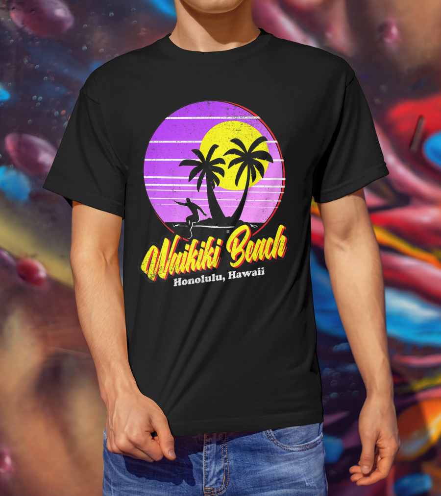 Waikiki Beach Honolulu Hawaii Retro Surfer 80s Vintage Palm Sunset T-Shirt