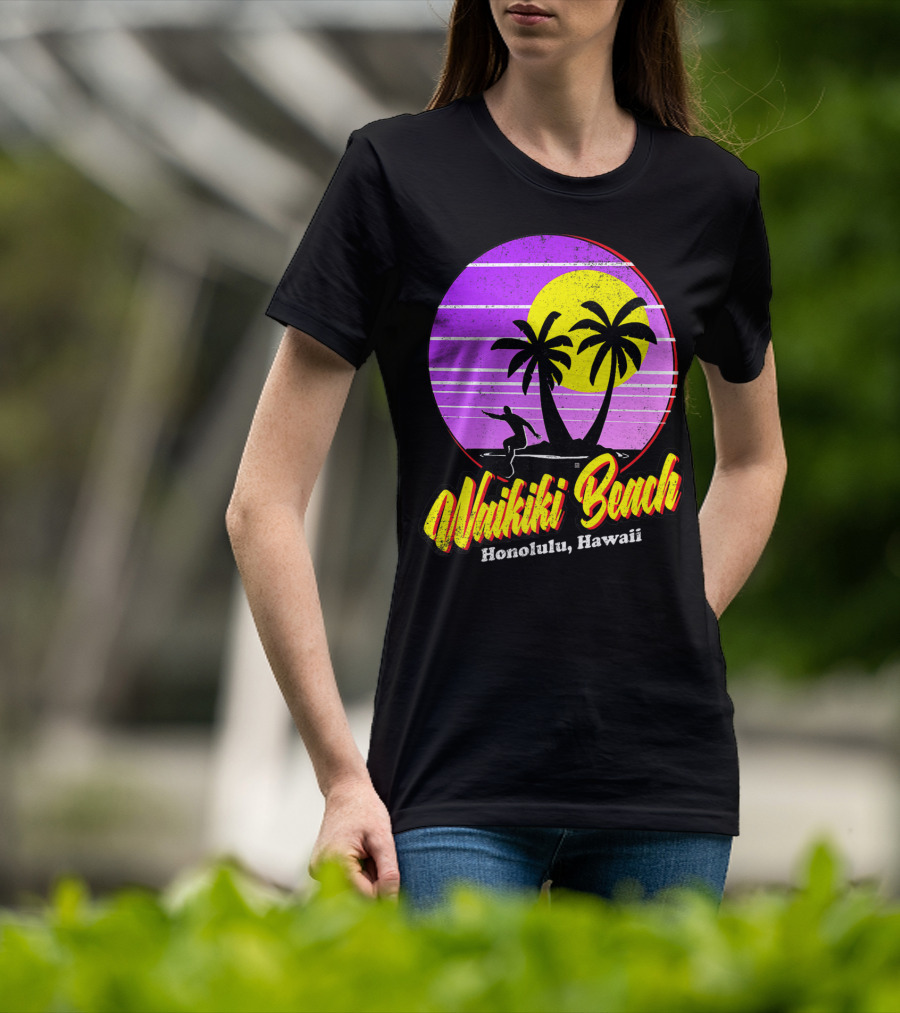 Waikiki Beach Honolulu Hawaii Retro Surfer 80s Vintage Palm Sunset T-Shirt