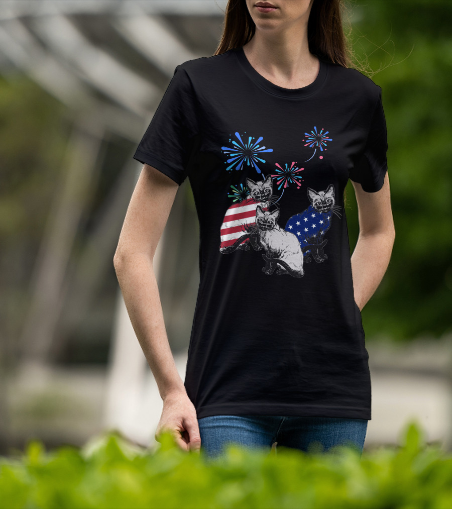 SiameseJuly Cats With Fireworks And American Flag T-Shirt