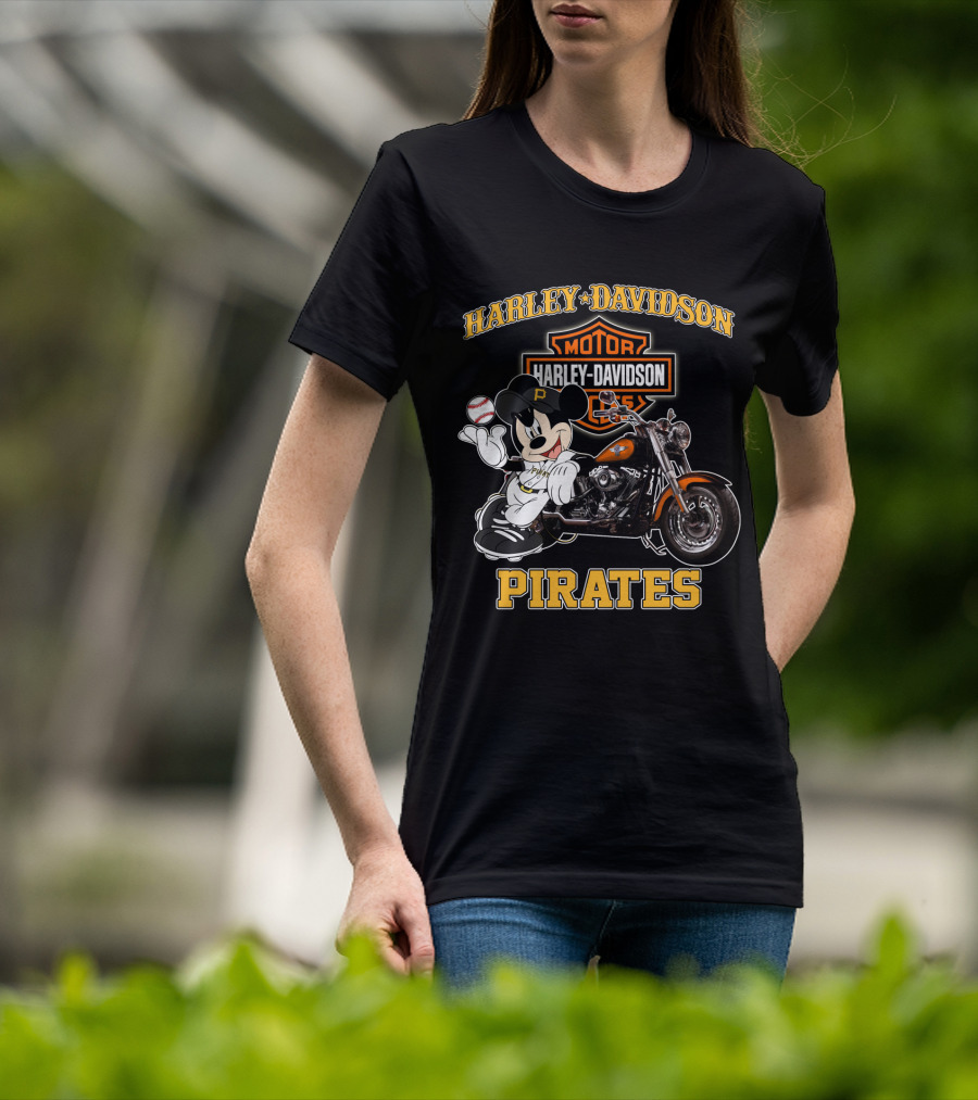 Harley Davidson Motor Cycles Pirates T-Shirt