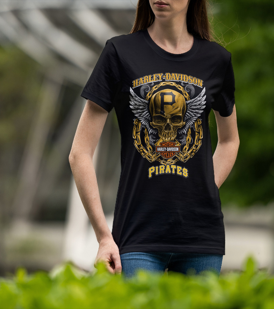 Harley Davidson Pirates Skull With Wings And Chain T-Shirt