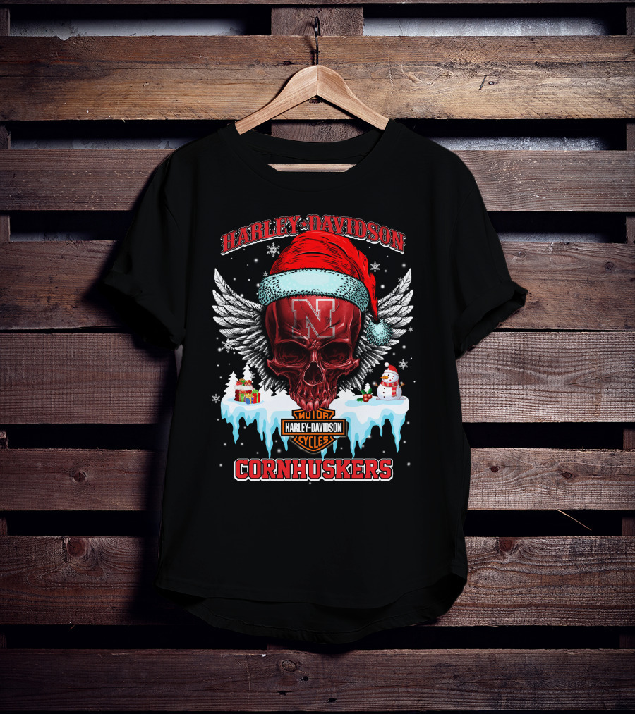 Harley Davidson Nebraska Cornhuskers Skull Santa Claus Wings Snowman T-Shirt
