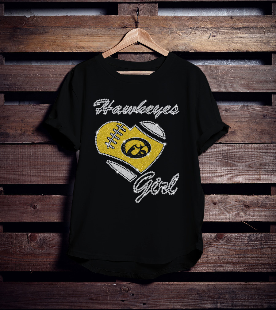 Hawkeyes Girl Iowa Football Heart Dntee25 T-Shirt