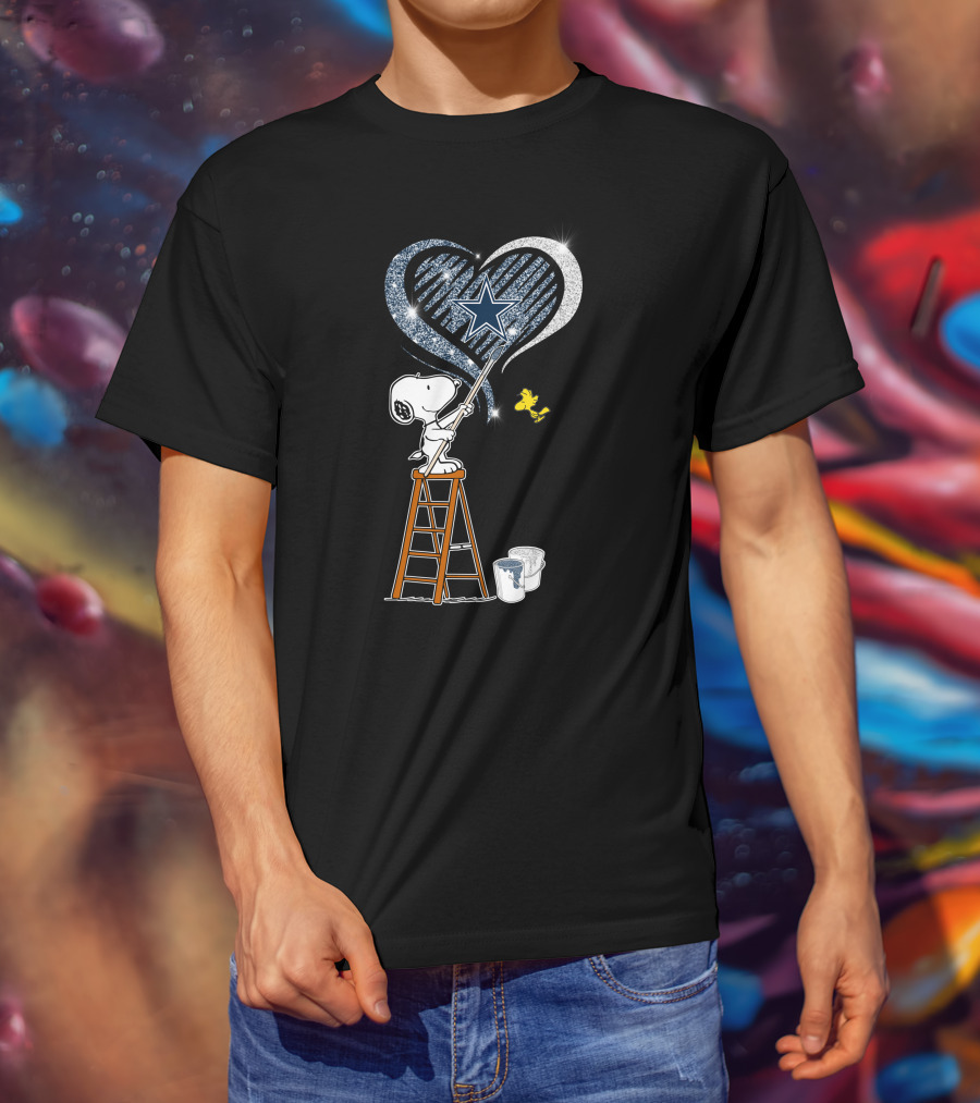 Snoopy And Woodstock Painting Glittery Heart With Dallas Cowboys Star T-Shirt