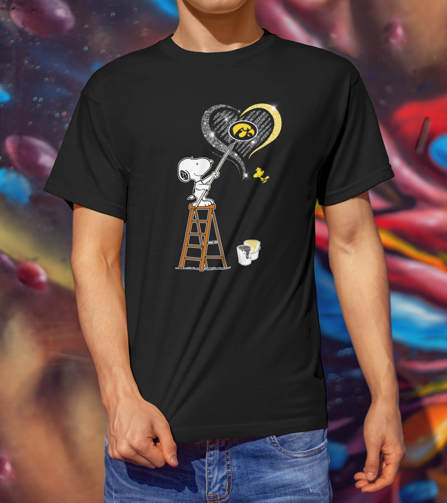 Snoopy Painting Iowa Hawkeyes Heart Ncaa T-Shirt