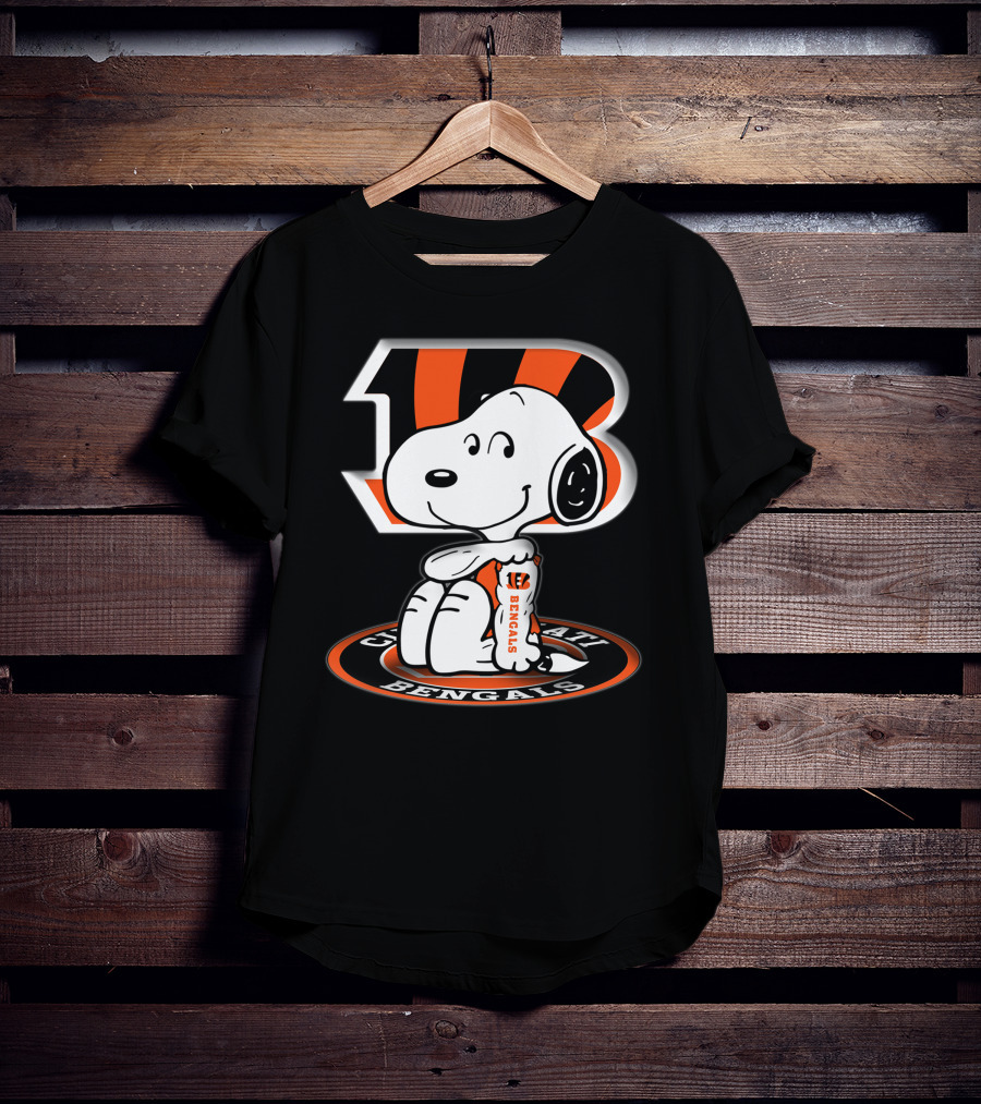 Bengals Snoopy Cincinnati Stripes B T-Shirt