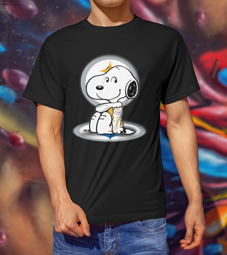 Snoopy Holding Pittsburgh Steelers Football T-Shirt
