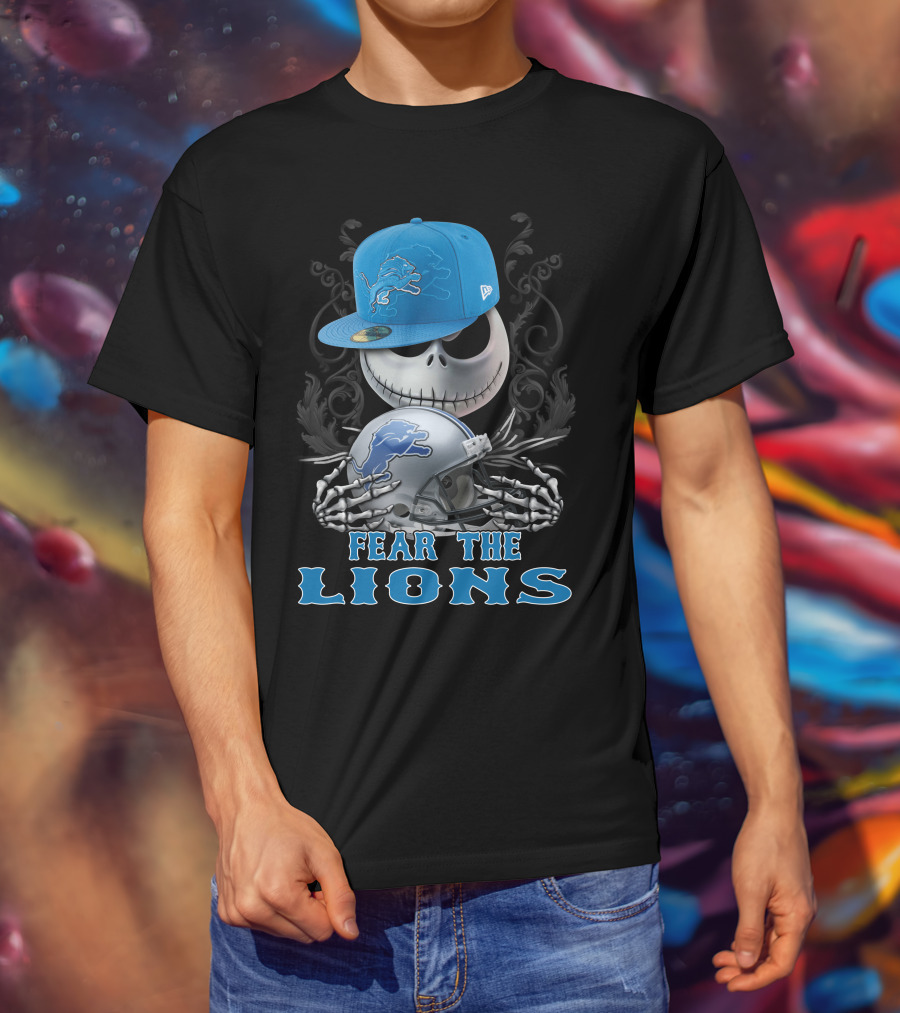 Fear The Lions Skull With Detroit Lions Cap And Helmet T-Shirt