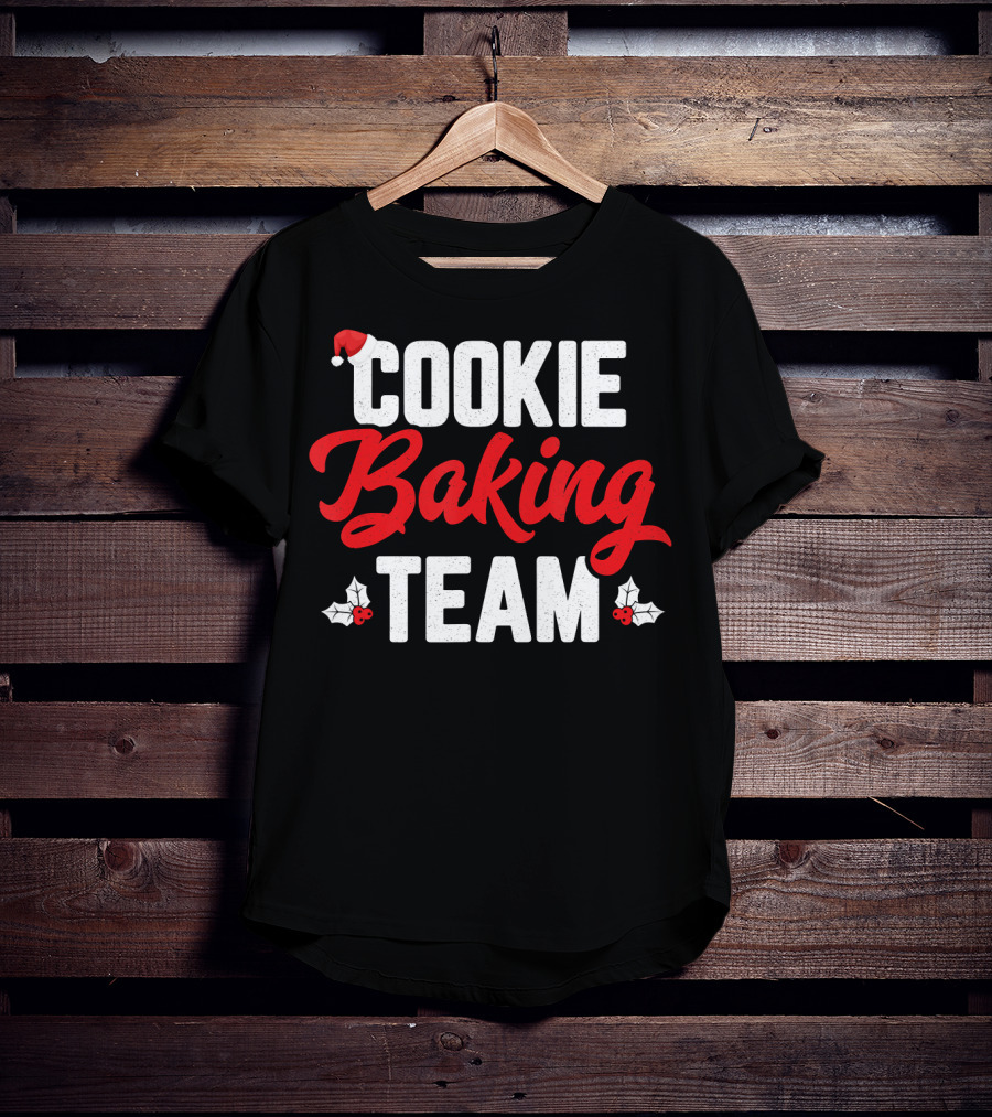 Cookie Baking Team Santa Hat Holly Christmas T-Shirt