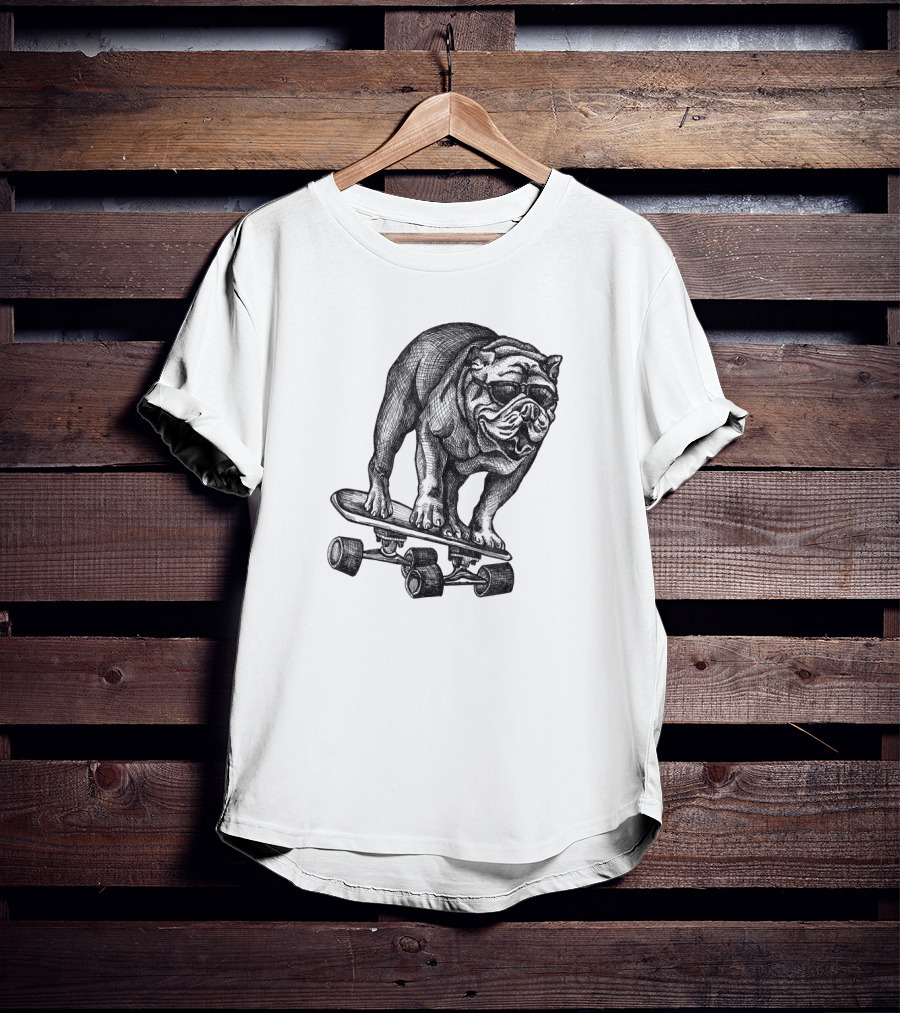 Cool Skateboarding English Bulldog T-Shirt
