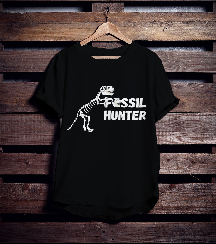 Fossil Hunter Dinosaur Bone Skeleton Discovery T-Shirt