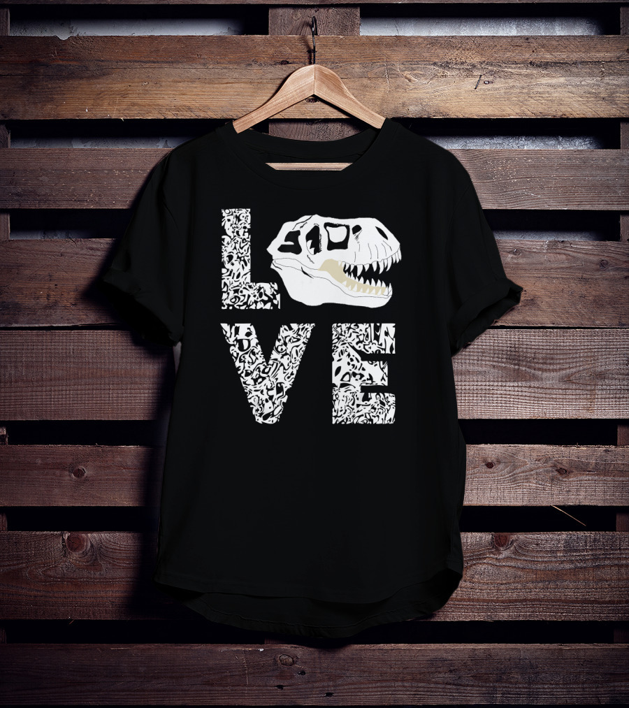LOVE Fossil Hunting Rex Bone Hunter Dino Skull T-Shirt