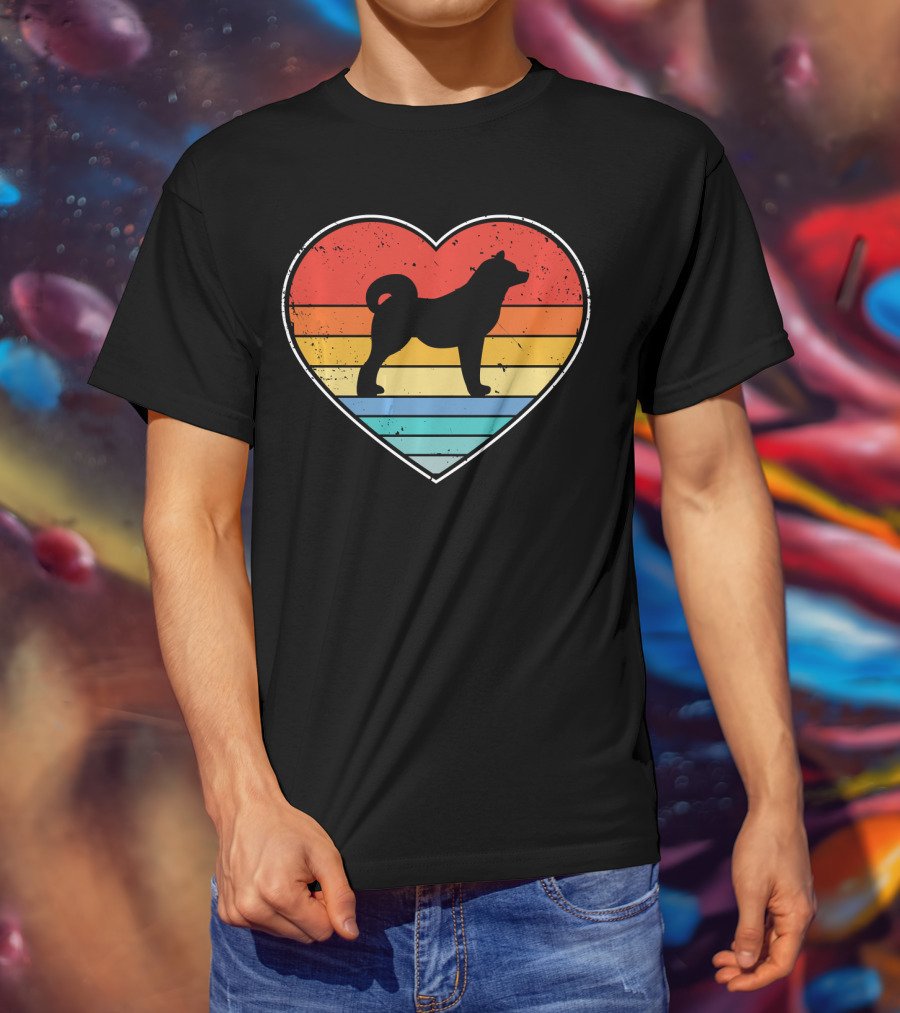 Akita Inu Dog Heart Retro Vintage Stripes T-Shirt