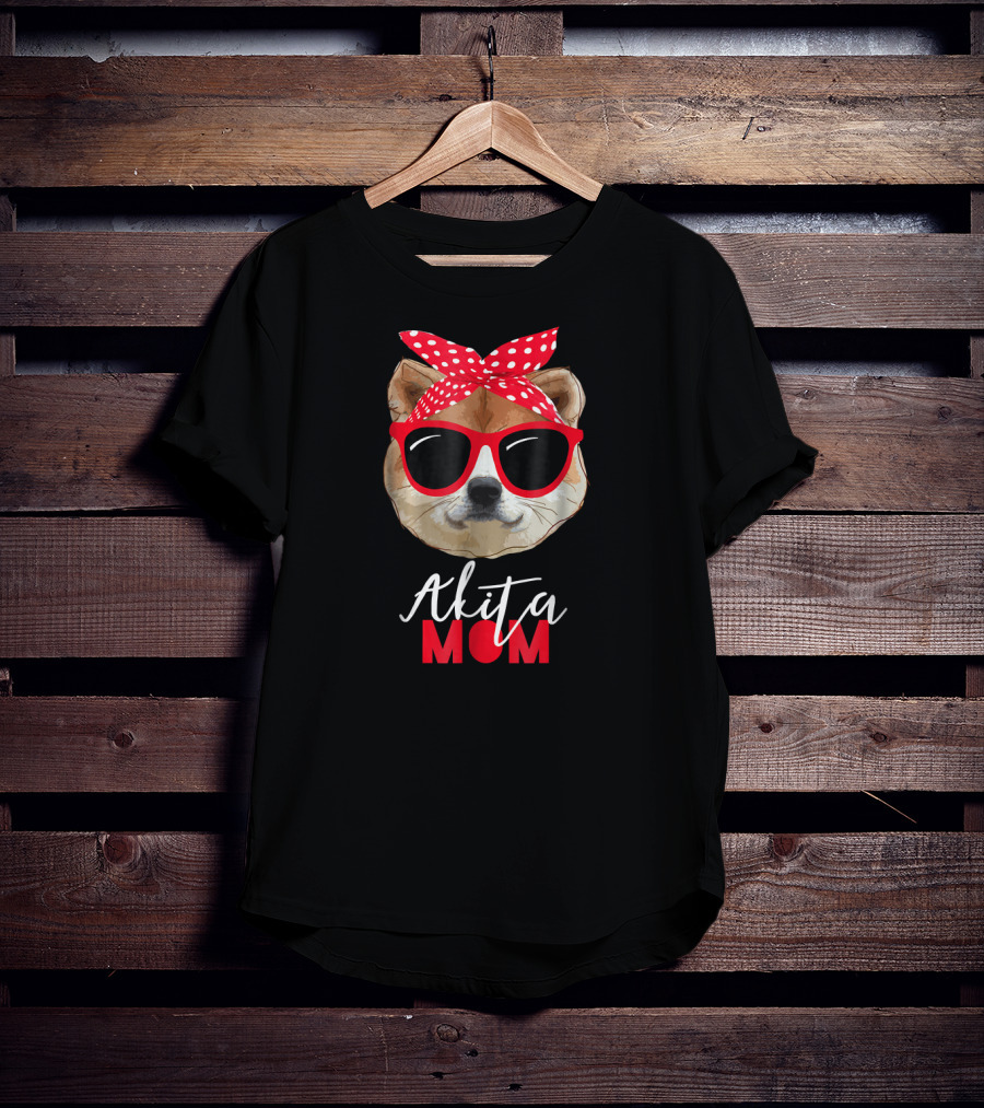 Akita Mom Funny Dog Sunglasses Bandana T-Shirt