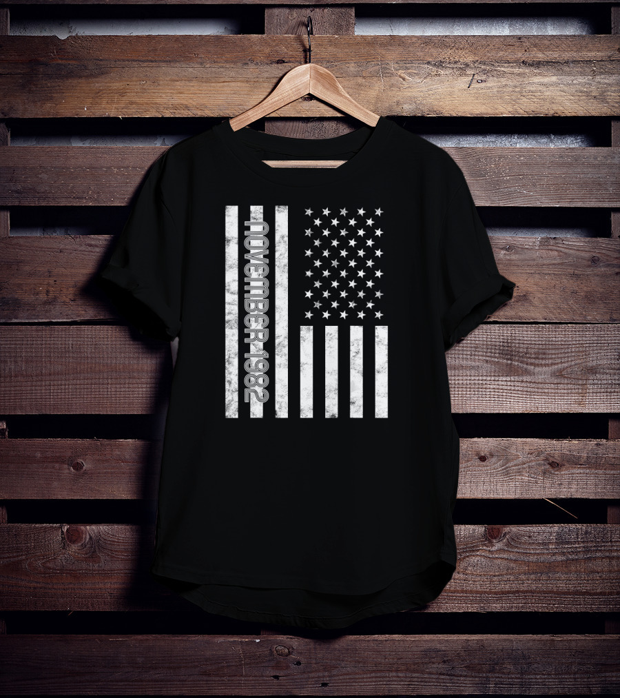 American Flag Theme November 1982 Vintage Style Birthday T-Shirt