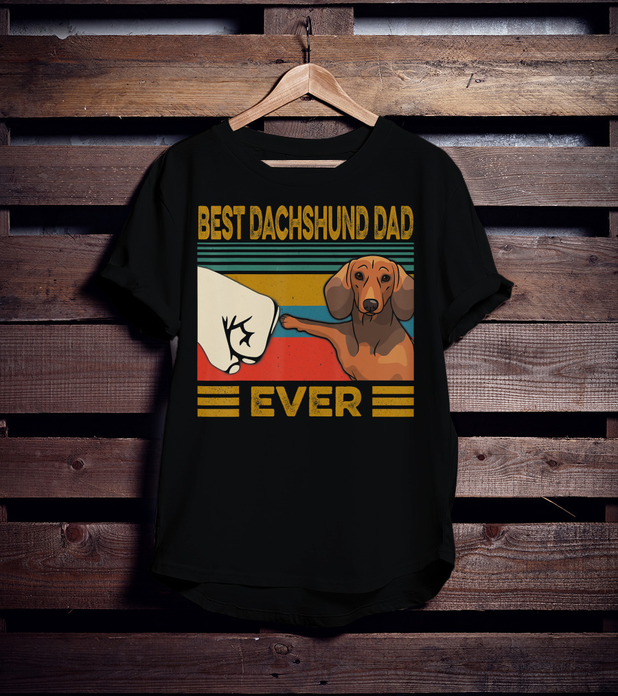 Best Dachshund Dad Ever Fist Bump Retro Stripes T-Shirt