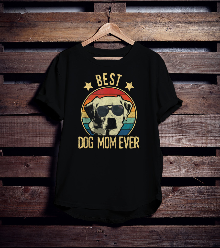 Best Dog Mom Ever Labrador Retrievers Retro Sunglasses T-Shirt