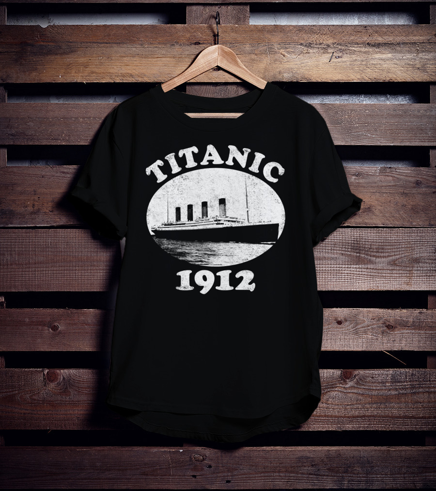 Titanic 1912 Historic Vintage Cru Ocean Liner Classic T-Shirt