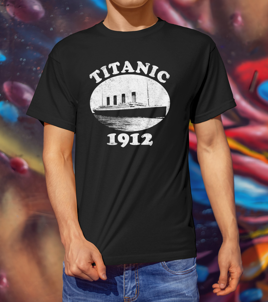 Titanic 1912 Historic Vintage Cru Ocean Liner Classic T-Shirt