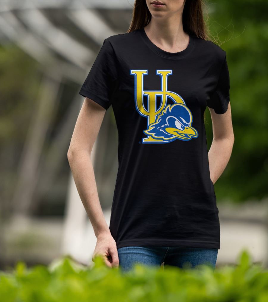 University Of Delaware Blue Hens Logo PPDEL11 T-Shirt