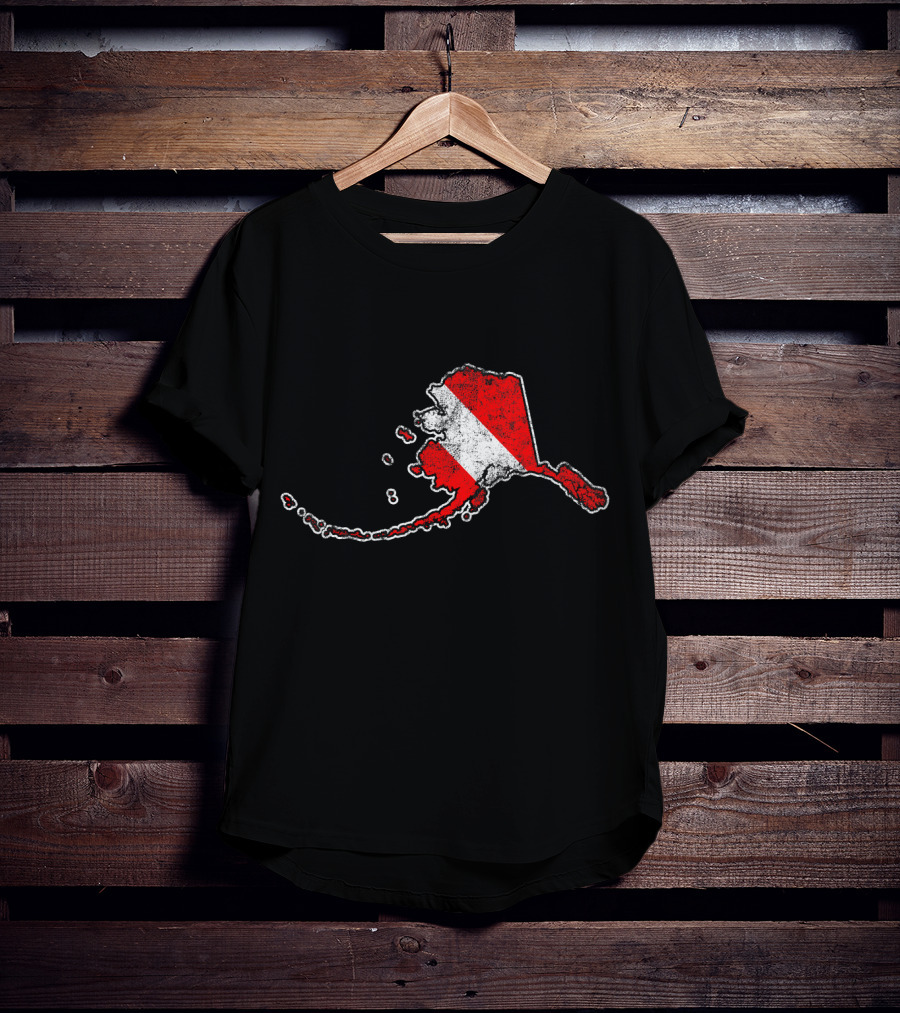 Vintage Alaska Map Scuba Dive Flag Motif T-Shirt