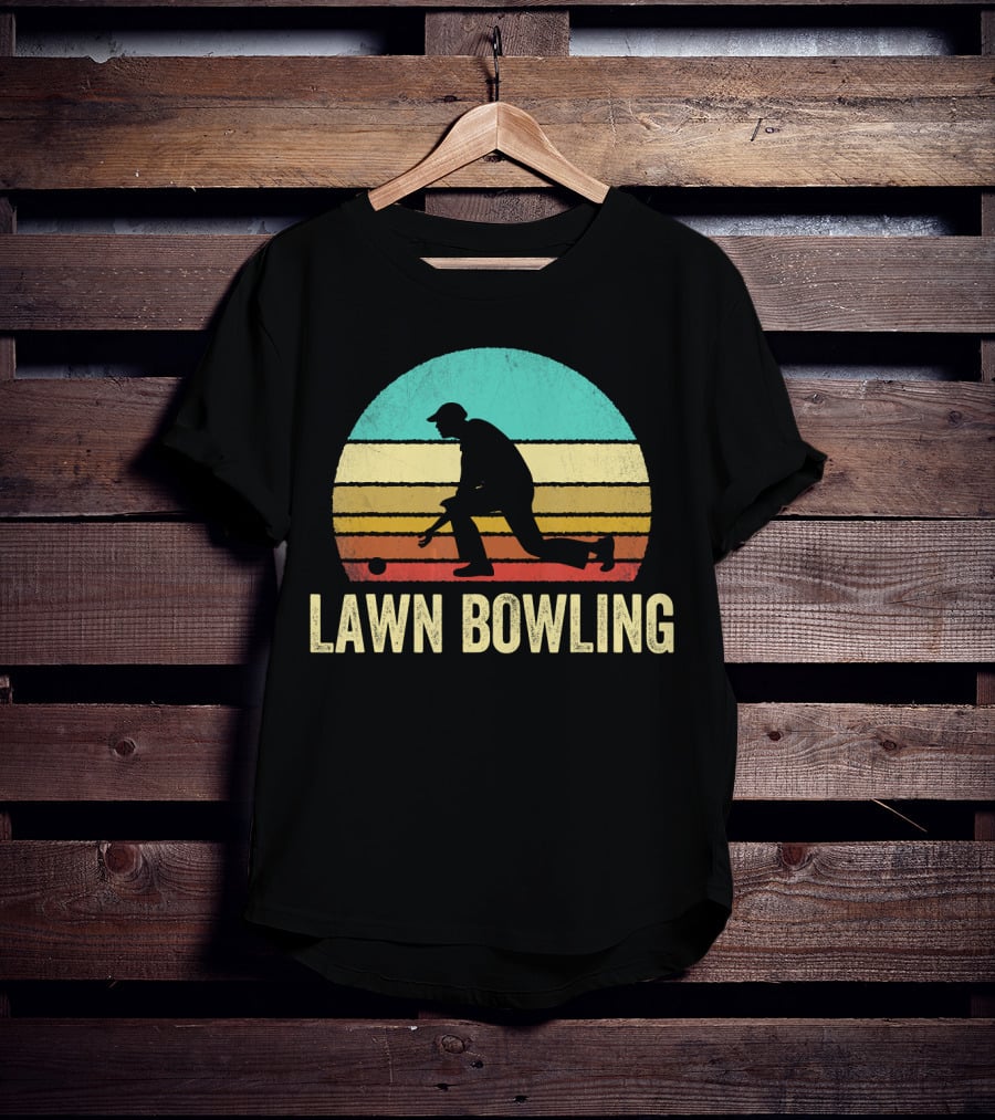 Vintage Lawn Bowling Silhouette At Sunset T-Shirt
