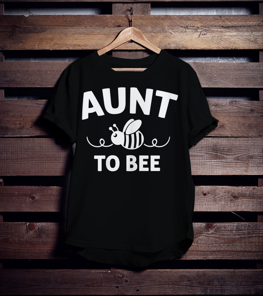 Aunt To Bee Cute New Aunt BEEcoming T-Shirt