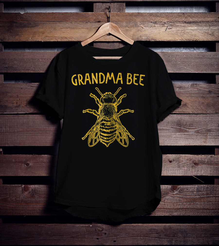 Grandma Bee Keeper Apia T-Shirt