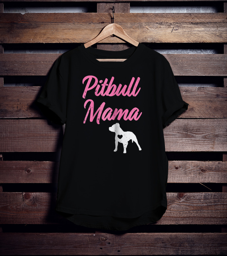 Pitbull Mama Women's Pit Bull Heart T-Shirt