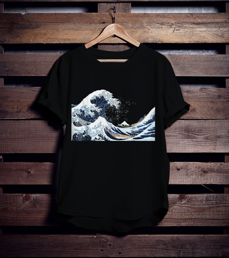 The Great Wave Off Kanagawa Hokusai Japan Iconic T-Shirt