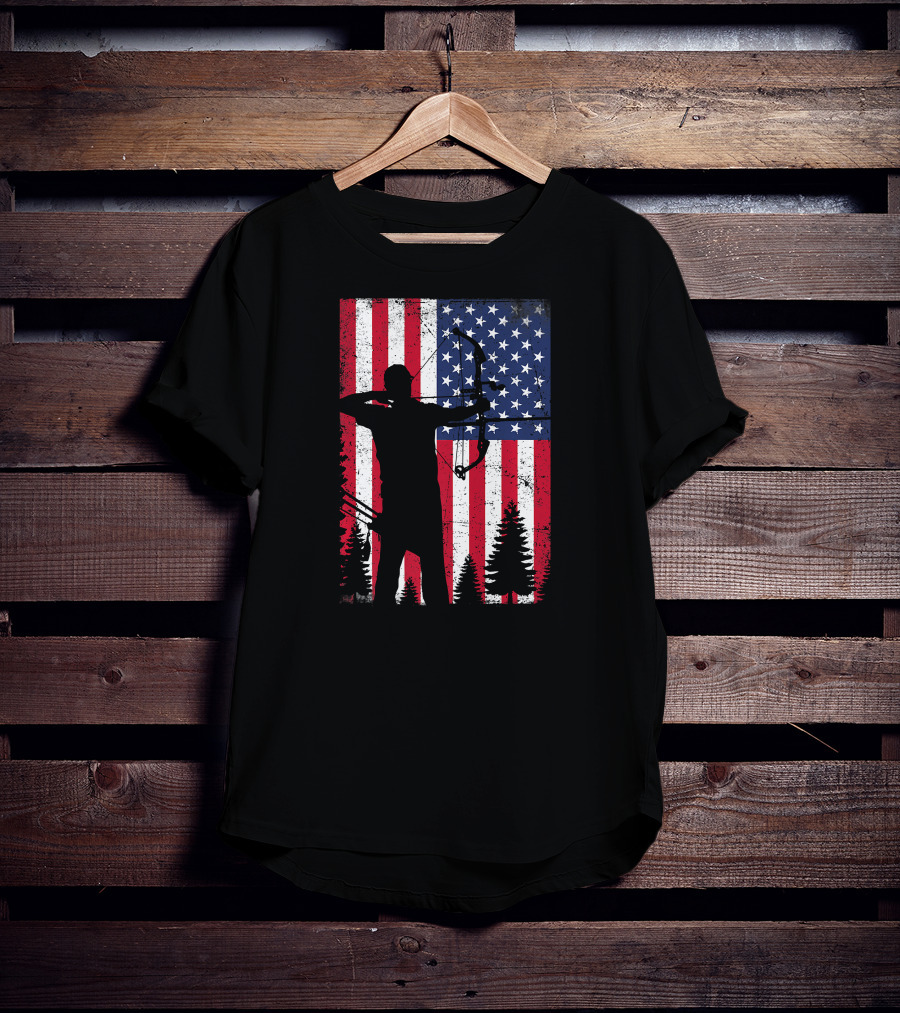 American Archery Bow Hunting Bow Hunter Silhouette USA Flag Background T-Shirt