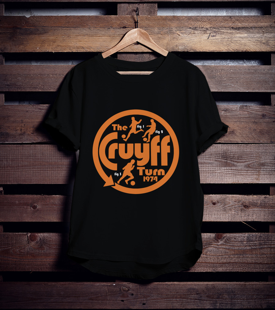 The Cruyff Turn 1974 Football Silhouette Circle T-Shirt