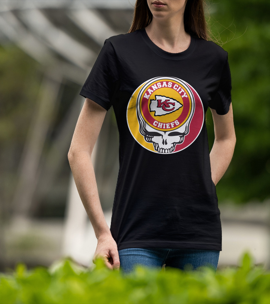 Kansas City Chiefs Grateful Dead Skull Logo Collaboration T-Shirt