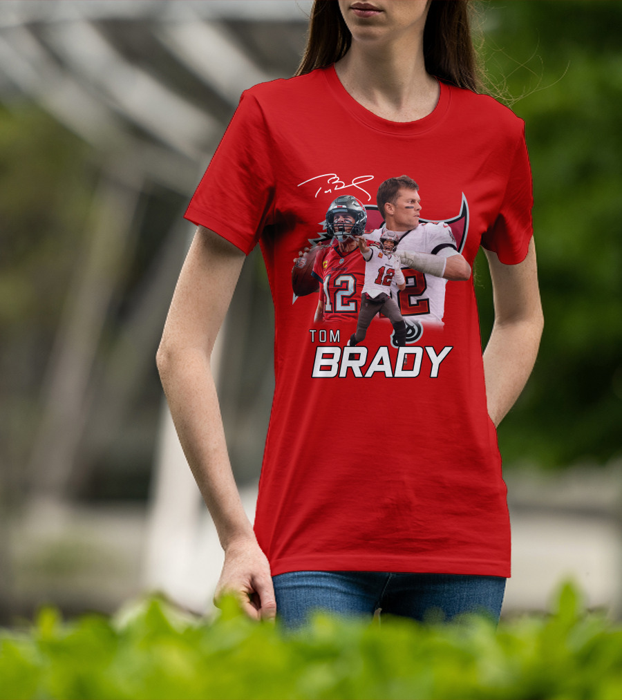 Tom Brady 12 Buccaneers Quarterback T-Shirt