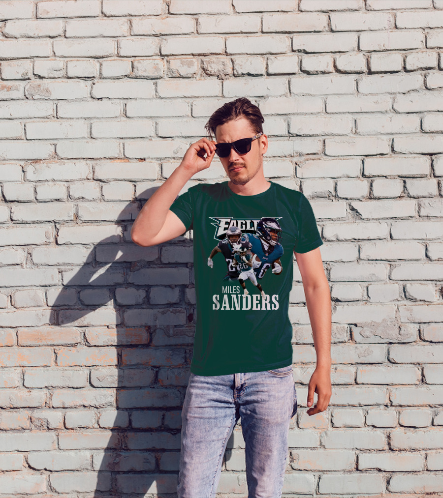 Eagles MS26 Running Back Action Play T-Shirt