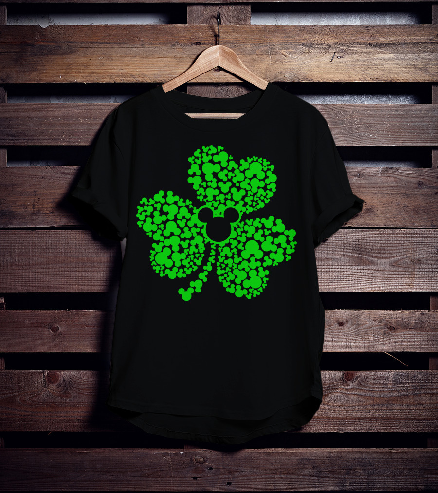 SHAMROCK Mouse Icon Themed St. Patrick's Day Green Flowers T-Shirt