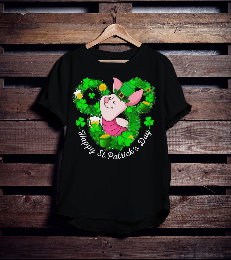 Happy St. Patrick's Day Piglet Shamrocks And Beer T-Shirt